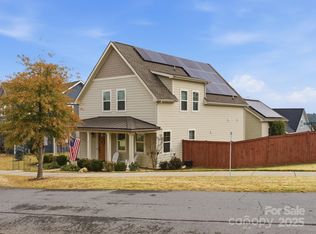 100 Meyers Ridge Rd, Cramerton, NC 28032