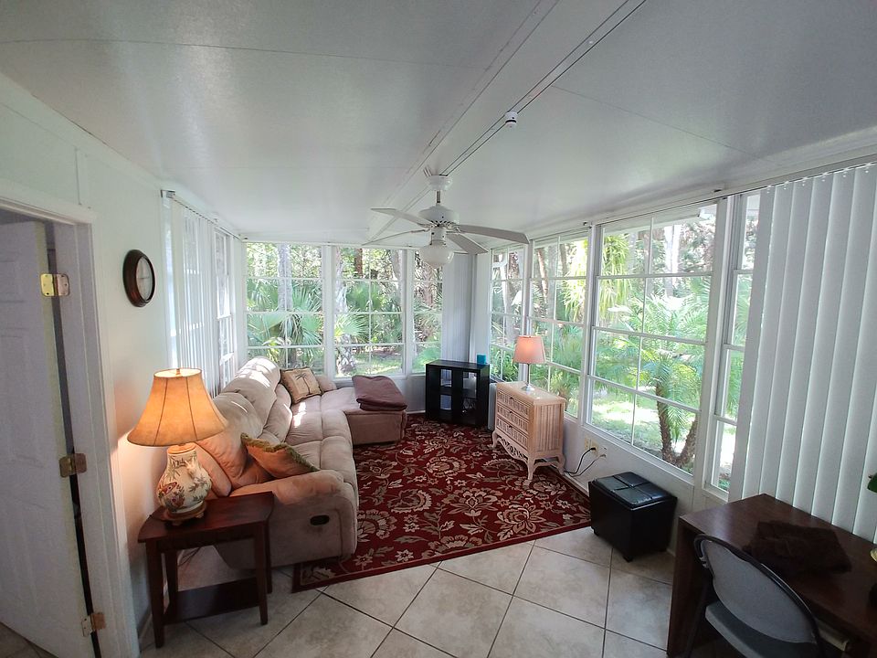 2nd image of 364 Oak Cove Rd
