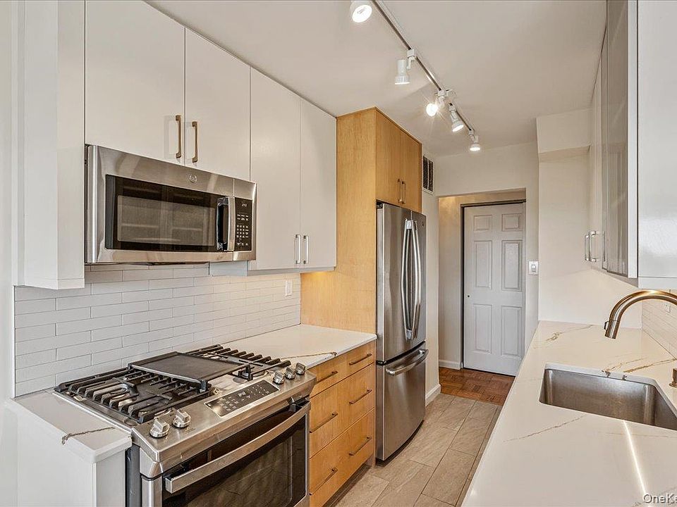 1st image of 18-15 215th Street #9R