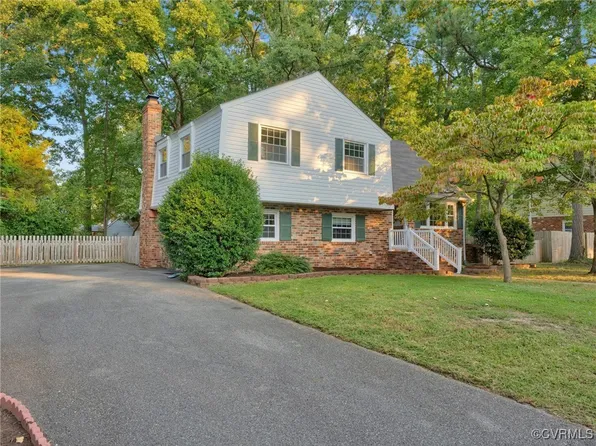 1539 Warminster Dr, Midlothian, VA 23113