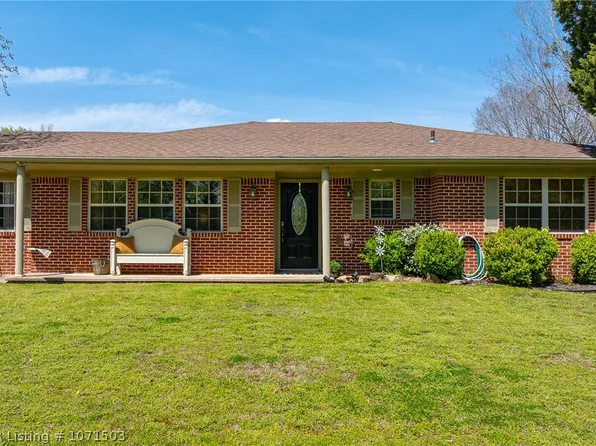 1801 Fisher Rd, Muldrow, OK 74948