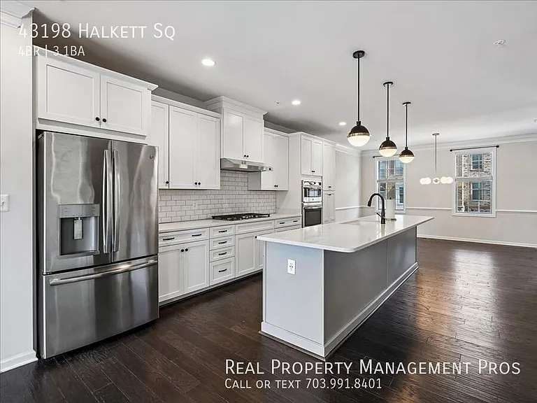 43198 Halkett Sq — Photo 10