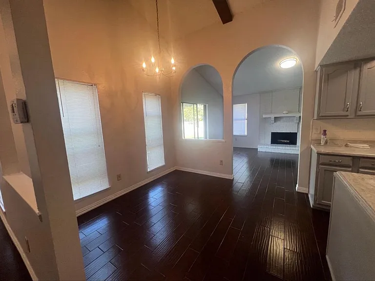 6004 Pinto Cir — Photo 4