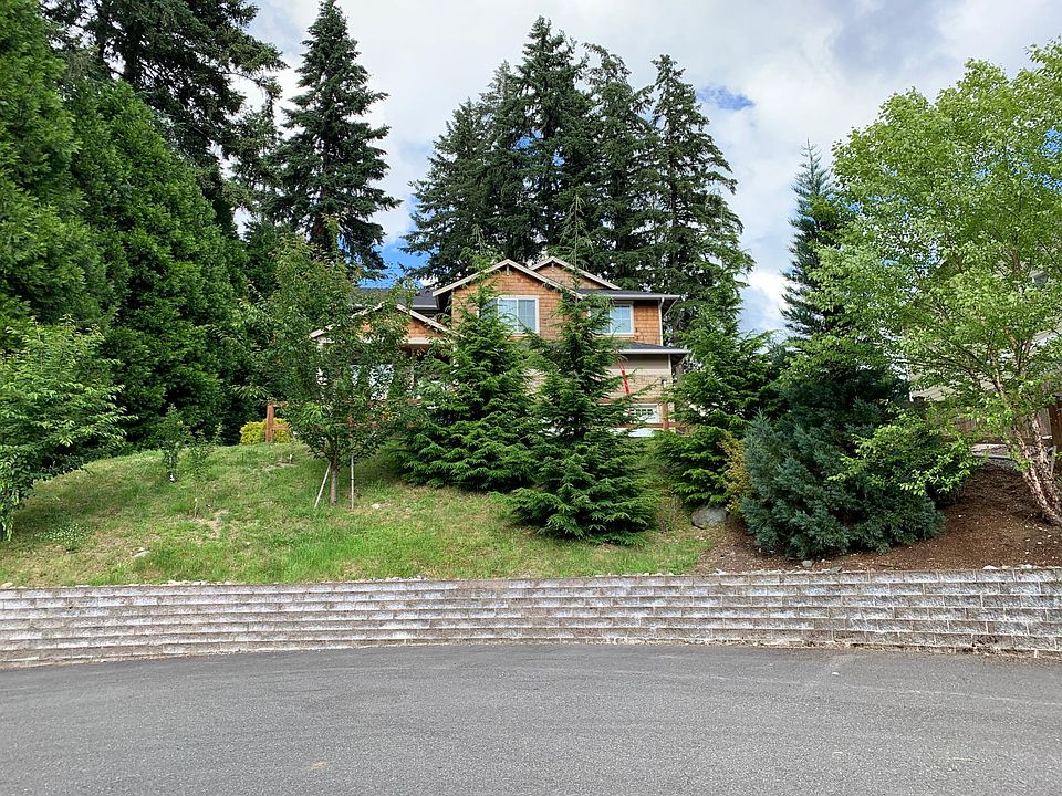 1st image of 5020 240th Pl SE