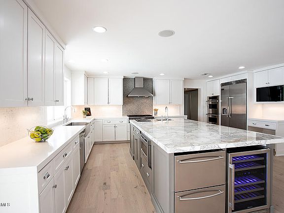 4th image of 7065 E Sweetwater Ave