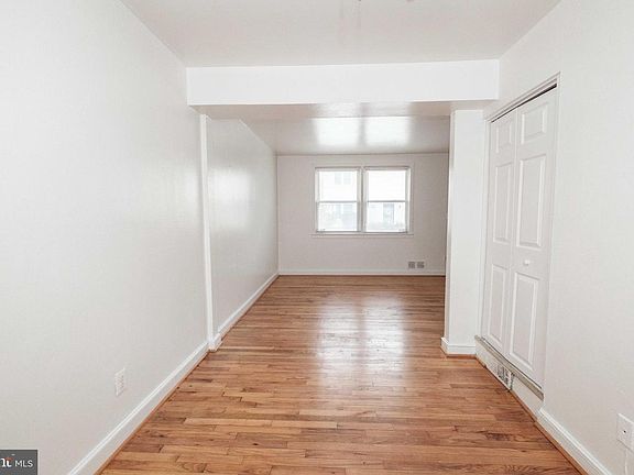 3rd image of 2840 Iverson St Unit 104