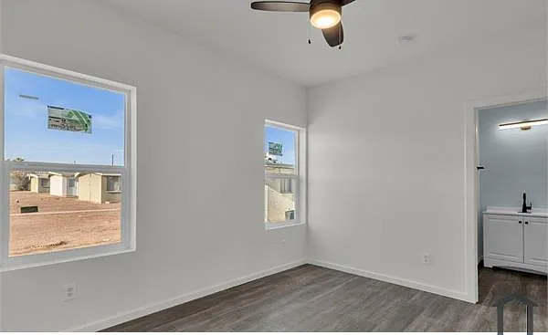 220 4th Ave E #1 — Photo 16