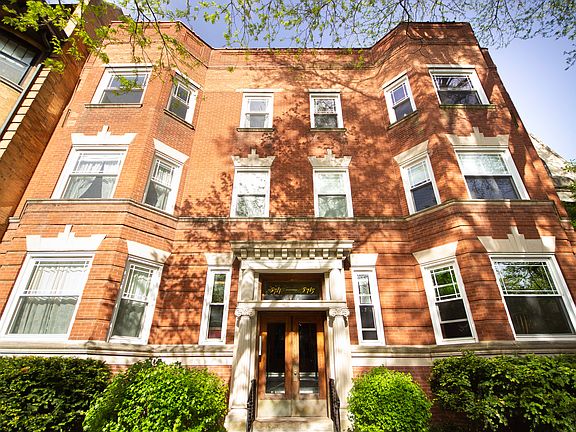 2nd image of 5711 S Blackstone Ave #3N