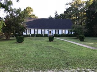 24385 Dix Farm Dr, Accomac, VA 23301