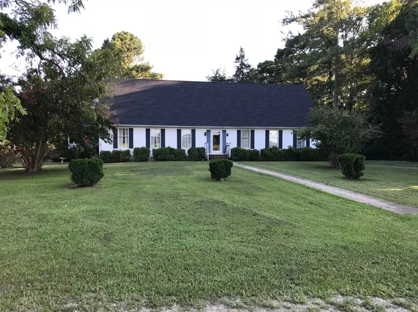 24385 Dix Farm Dr, Accomac, VA 23301