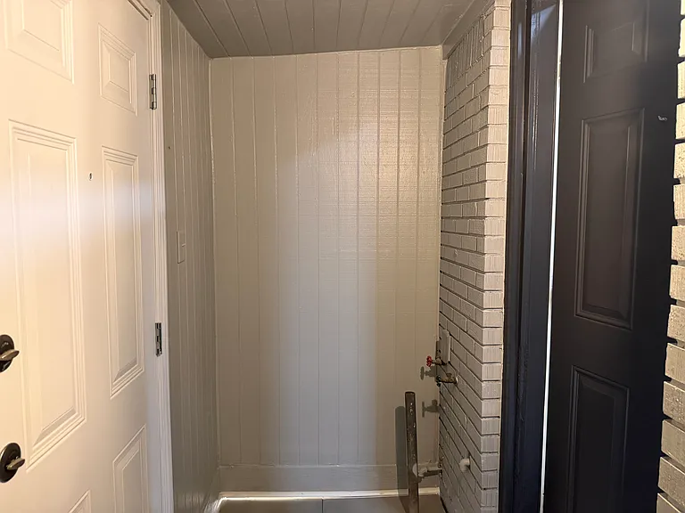 2507 Normont Cir — Photo 16