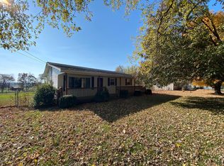 3525 Fairground Rd, Brandenburg, KY 40108