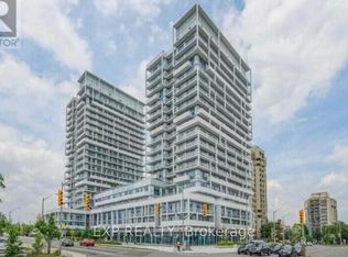 55 Speers Rd #213, Oakville, ON L6K 0H9