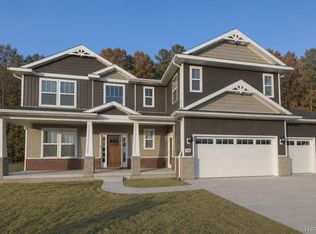 455 Trestle Dr, Howell, MI 48843
