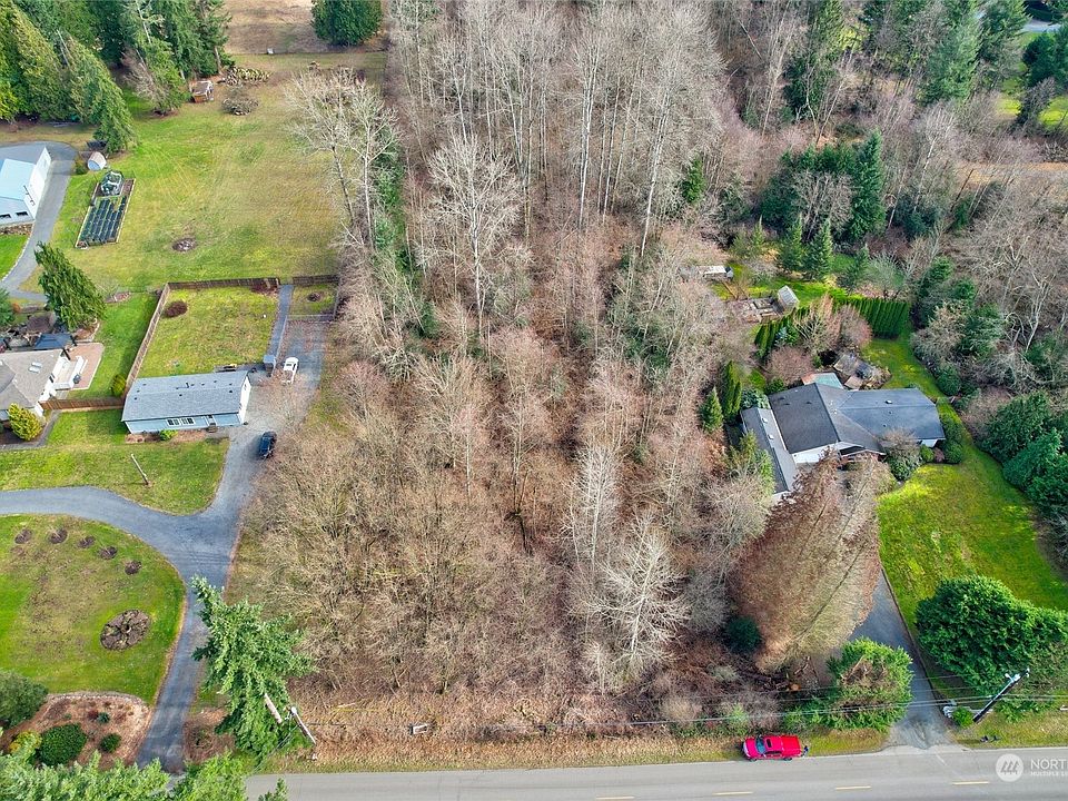 2nd image of 19400 23rd Avenue NE