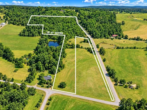 15 Poplar Ridge Rd, Chapmansboro, TN 37035