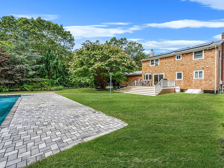 19 Pine Tree Ln — Photo 26