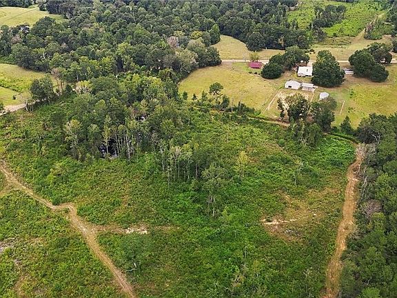 5th image of Centerville Rd