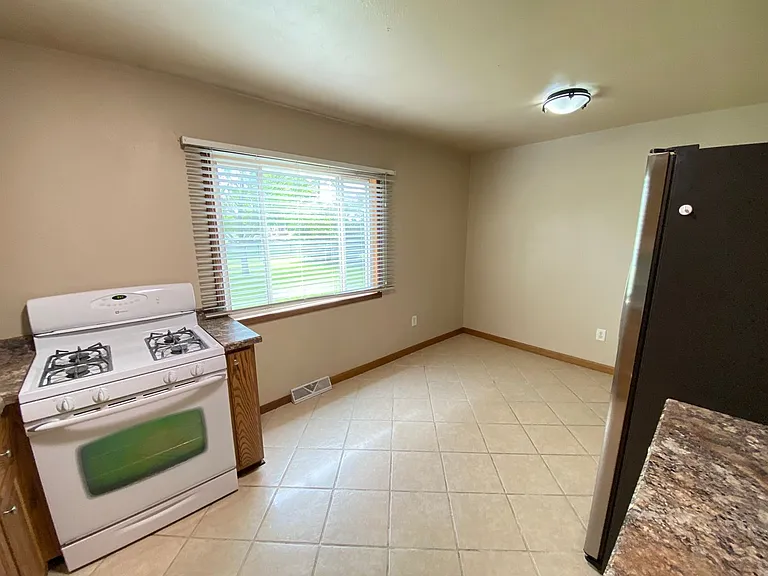 3312 Panther Ln — Photo 8