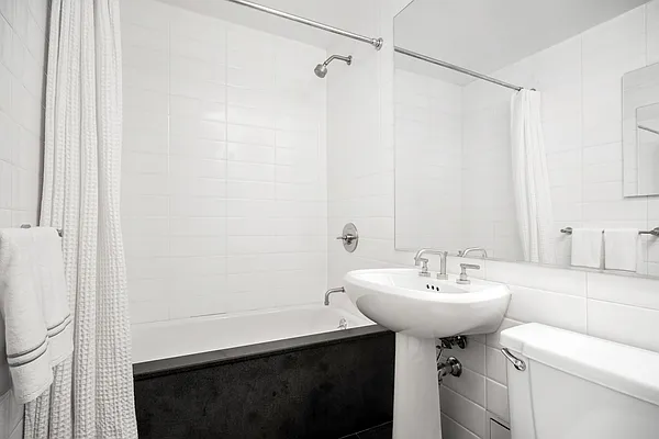 Rented by Douglas Elliman | media 20