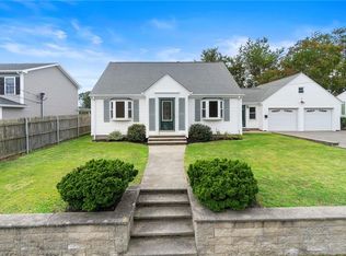 41 Fisher St, East Providence, RI 02914