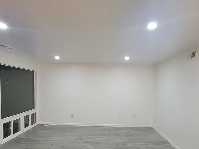 7172 Donnell Pl — Photo 11