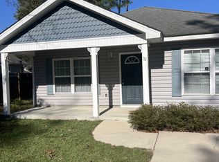 32 Navajo Trl, Crawfordville, FL 32327