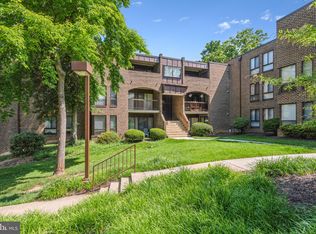 11212 Chestnut Grove Sq APT 313, Reston, VA 20190