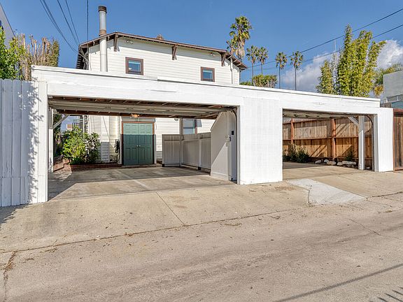 3rd image of 654 Broadway St
