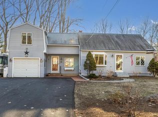 132 Martin Rd, Kittery, ME 03904