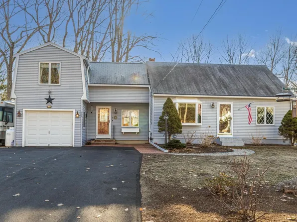 132 Martin Road, Kittery, ME 03904