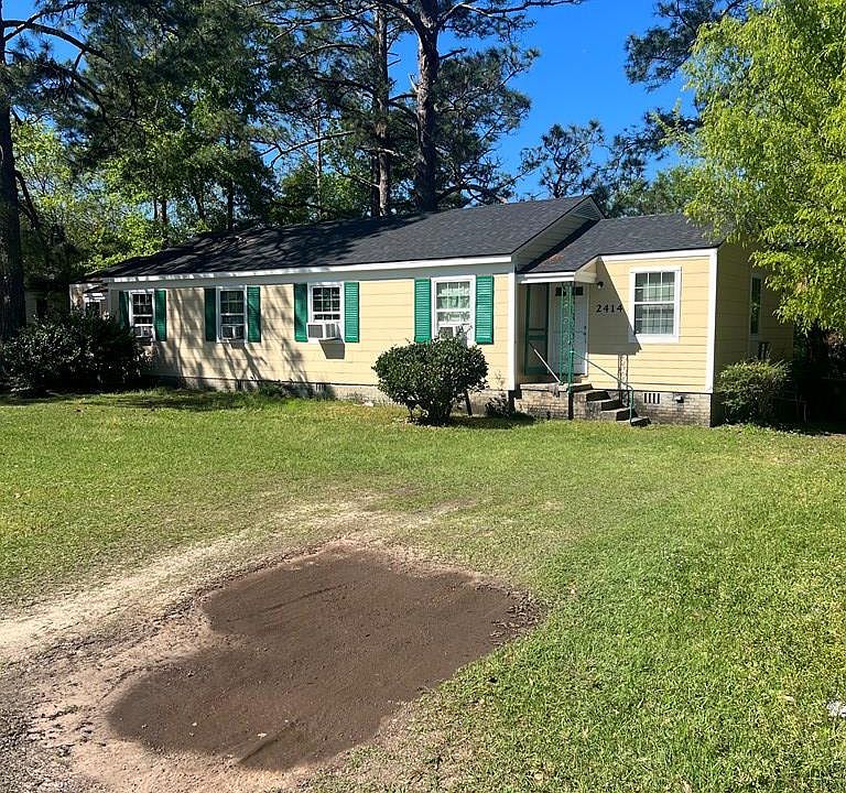 2nd image of 2412-2414 University Dr