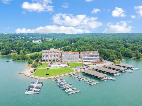 1245 Graves Harbor Trl #212, Huddleston, VA 24104