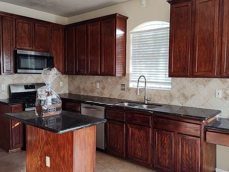 15003 Changing Oak Ridge Ct — Photo 6