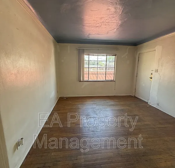 414 Pine St SE #2 — Photo 5