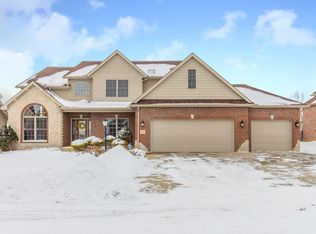 6502 W Hazel Nut Dr, Edwards, IL 61528