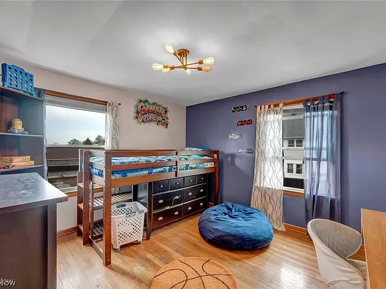 9309 Garfield Blvd — Photo 10