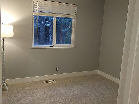 5th image of 3307 E Eastgate Dr