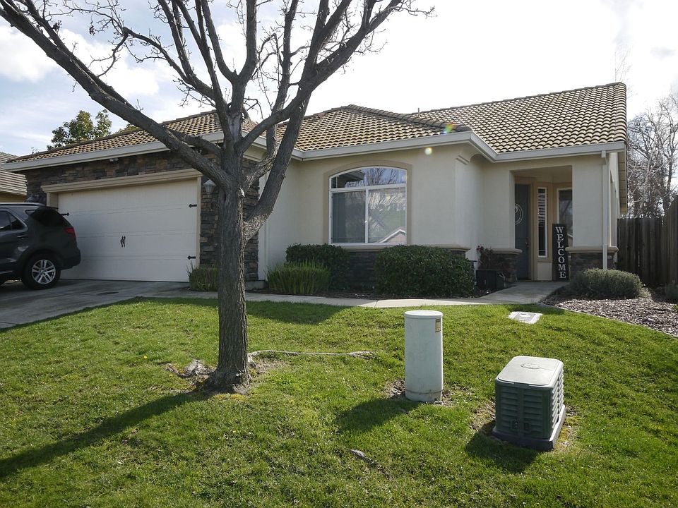 1st image of 280 Gold Creek Dr