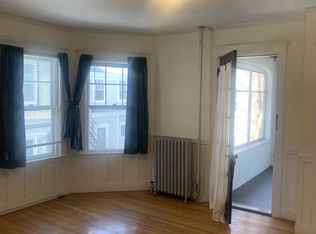 33 Concord Ave APT 5, Cambridge, MA 02138