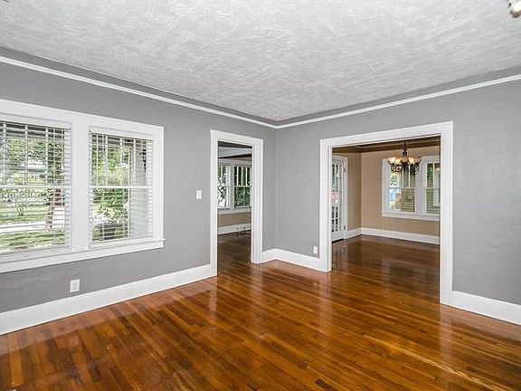 3rd image of 3716 W Tacon St