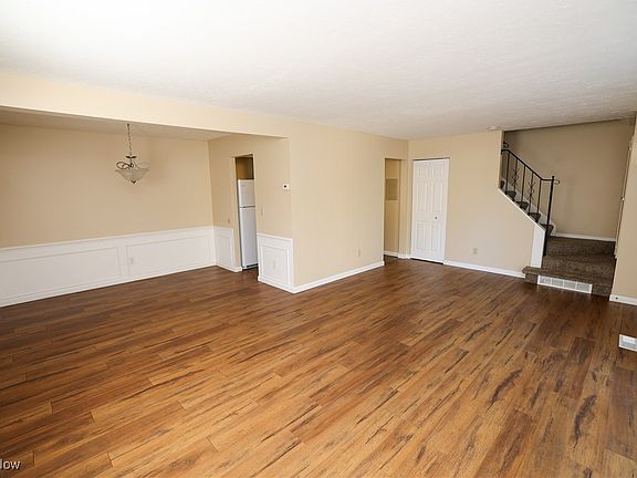 2nd image of 7970 Mentor Ave APT J6