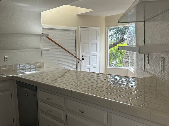 2nd image of 296 Wave St