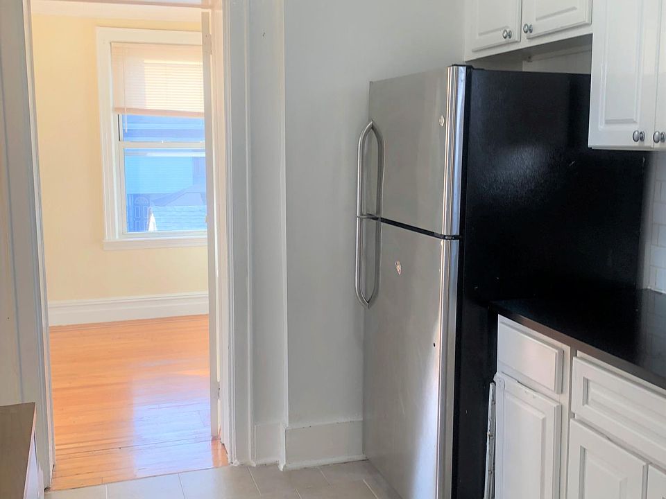 1st image of 123 Sterling Ave Floor 2