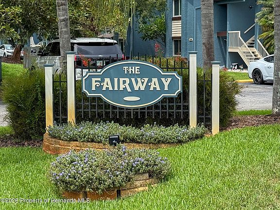 4th image of 7686 Saint Andrews Blvd