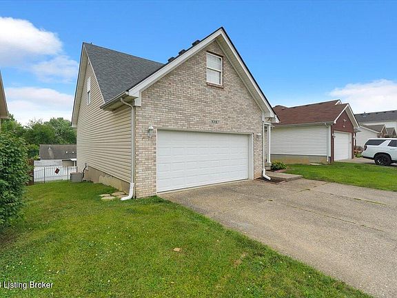 3rd image of 9318 Longhorn Ct