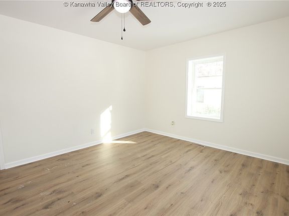 3rd image of 2308 Washington Ave