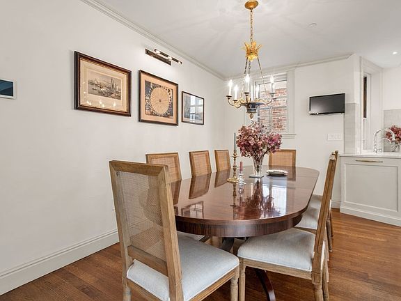 5th image of 4 W Hill Pl #4