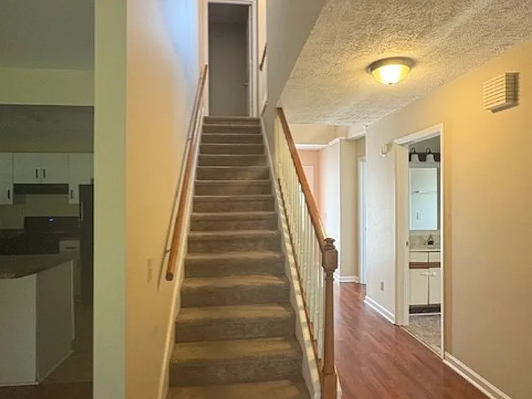 25119 York Dr #37 — Photo 1