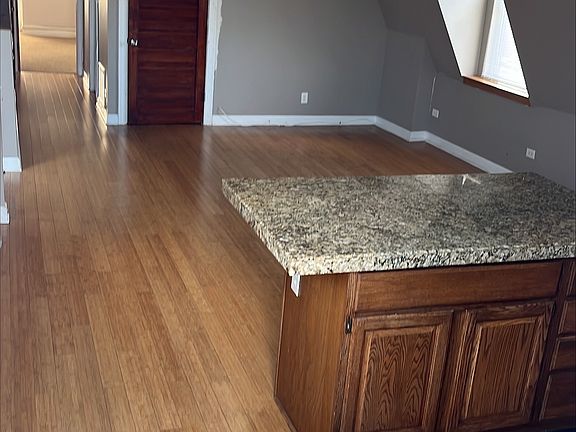 2nd image of 4235 S King Dr #3